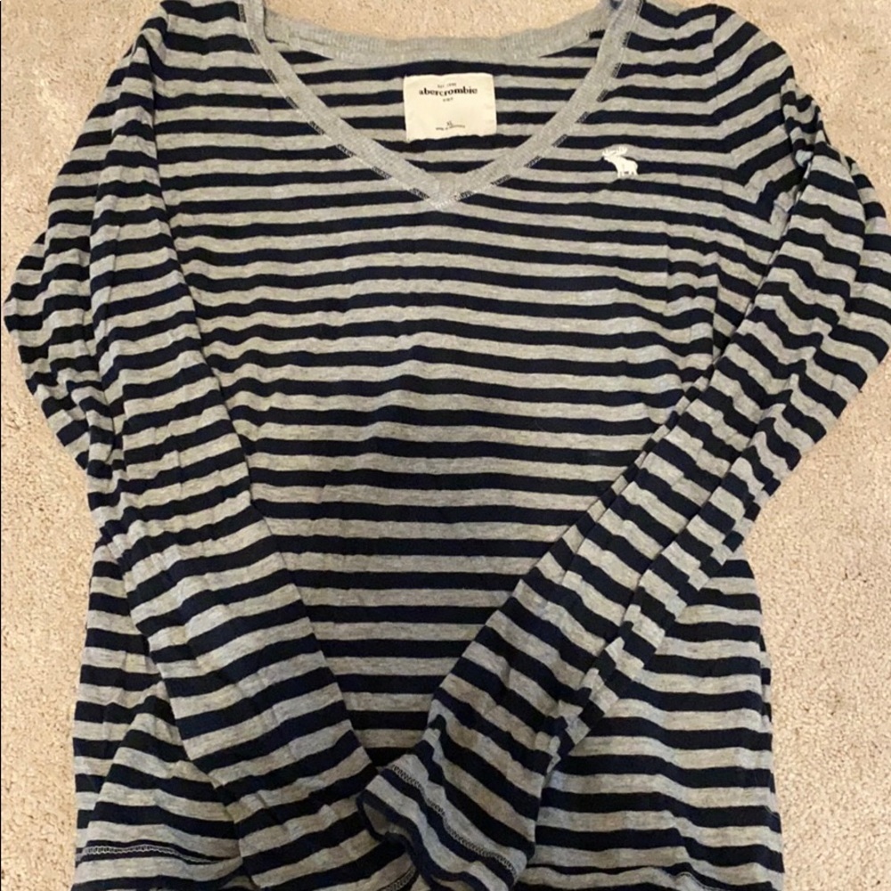 abercrombie kids long sleeve!